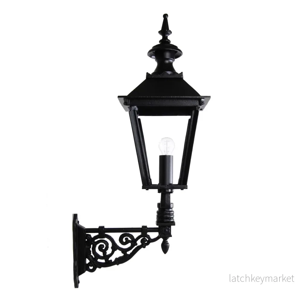 Lykthus 4-kantigt ornament mellan med väggfäste Lykthus 4-kantigt ornament mellan med väggfäste