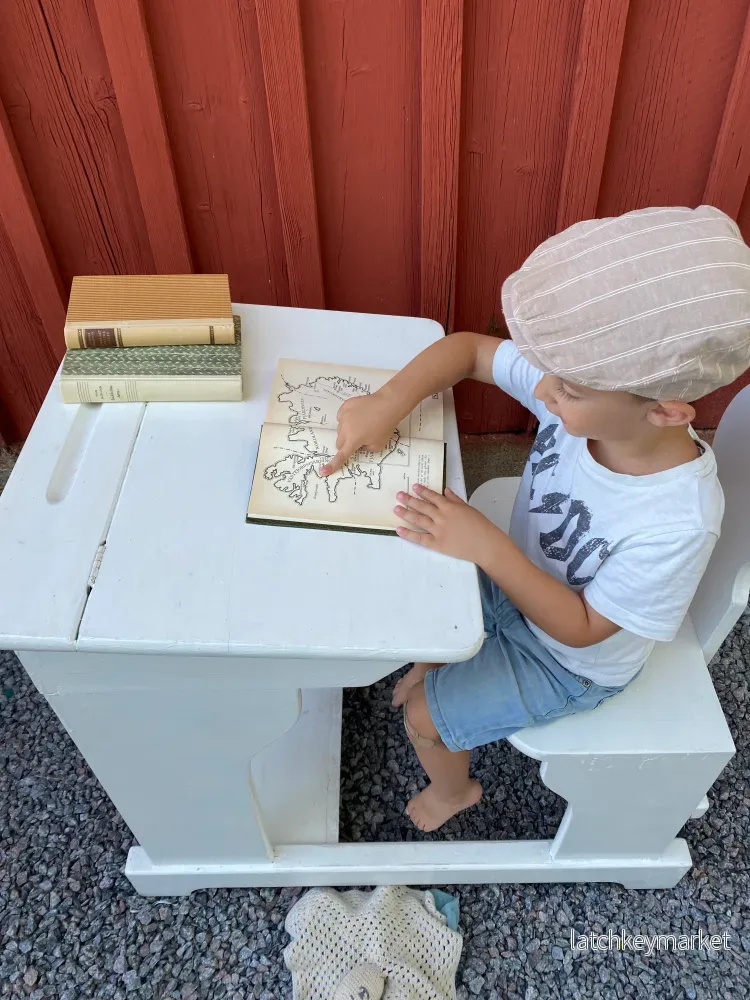 Finaste skolbänken med rundad rygg - Bild 2