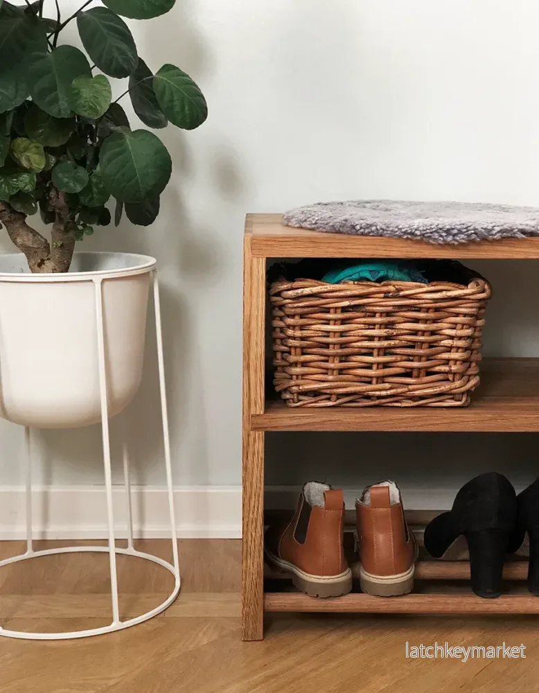 Hallbänk S21 | Dansk Design | Tillverkad för hand Hallbänk S21 | Dansk Design | Tillverkad för hand