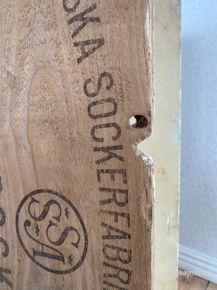 SOCKERLÅDA DELVIS MÅLAD - Bild 3