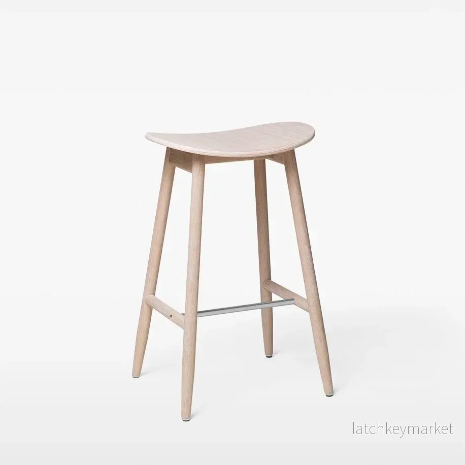 Massproductions Icha Bar Stool White Oiled Oak Massproductions Icha Bar Stool White Oiled Oak