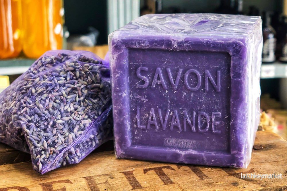 Authentic Lavender Marseille Soap Block 300g - Bild 2
