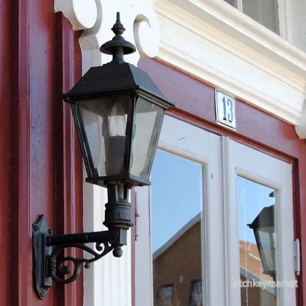 Lykthus 4-kantigt väggfäste ornamenterat - Bild 2