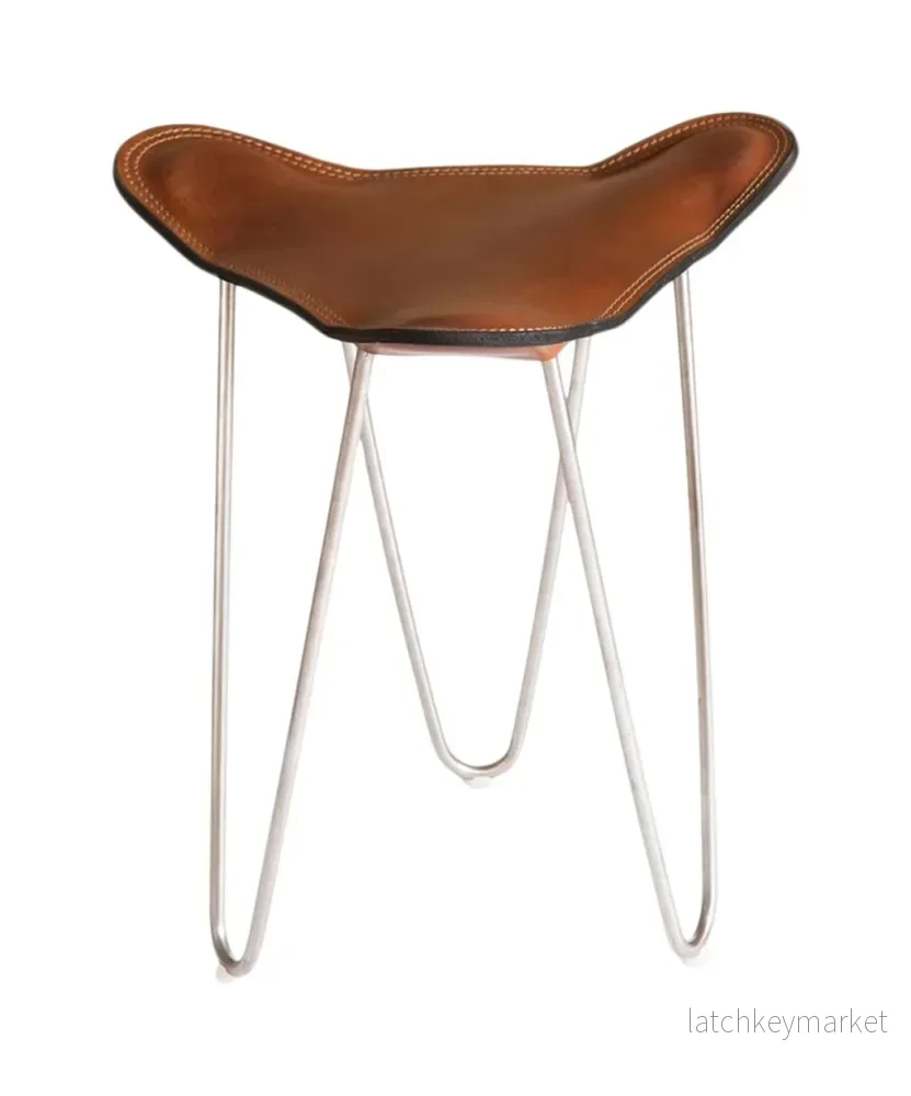 Trifolium Stool