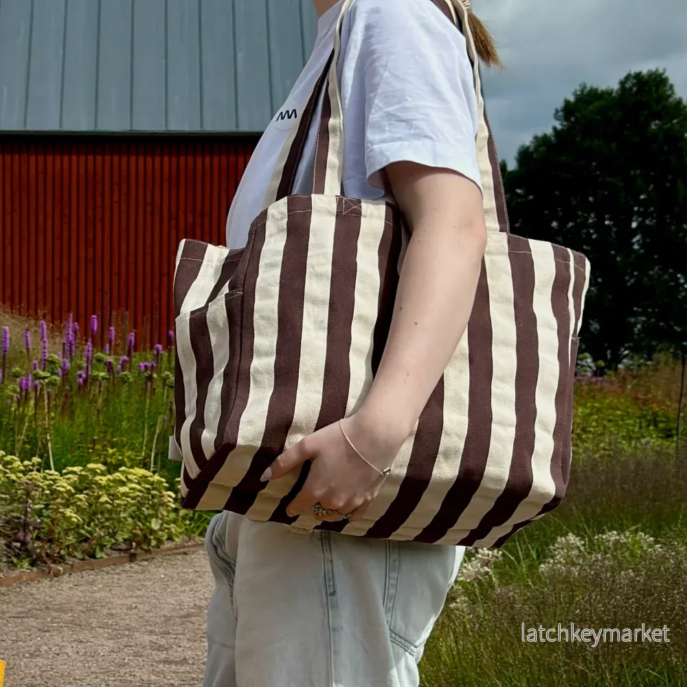 Tote bag låg – Randig brun