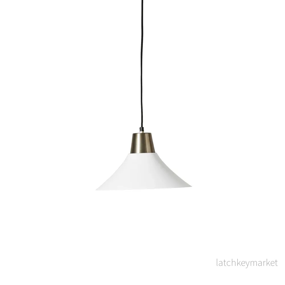 Sofia pendellampa H Ø33 cm. vit Sofia pendellampa H Ø33 cm. vit