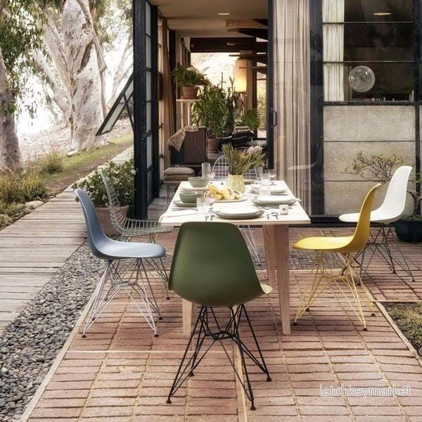Eames Plastic Side Chair DSR - Black Base - Bild 3