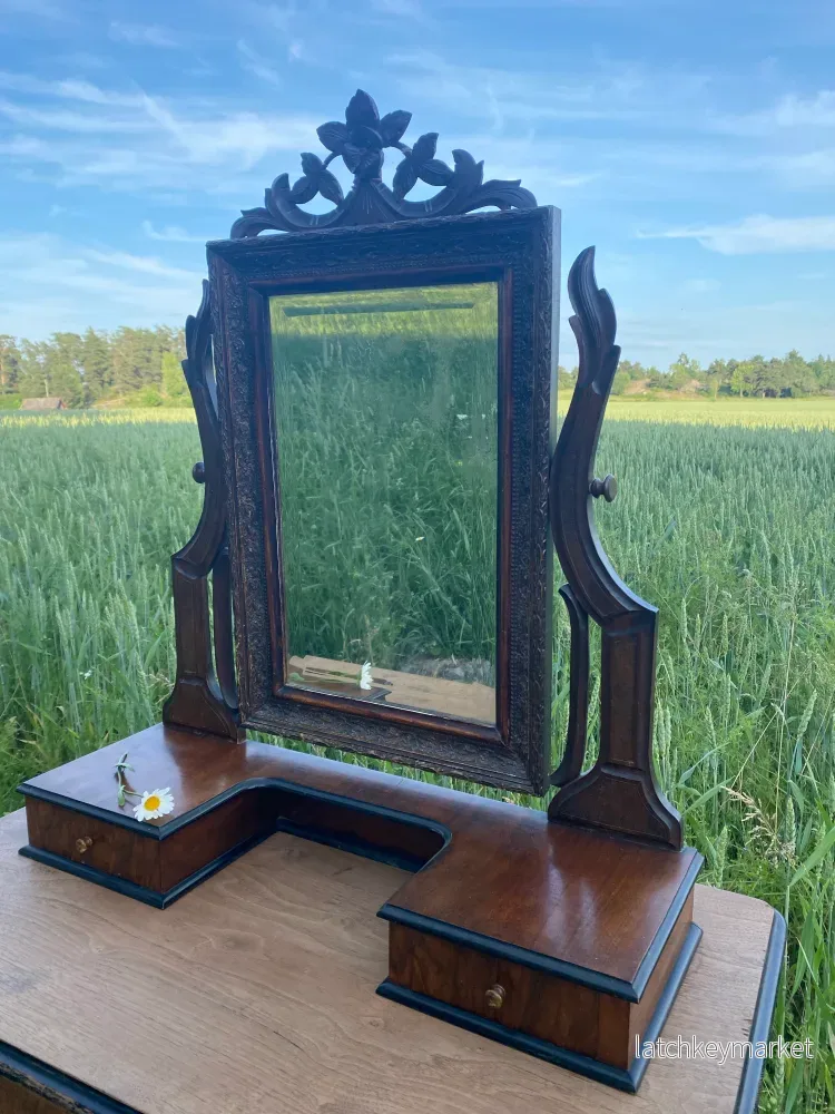 Stor vacker pigtittare med makalösa detaljer
