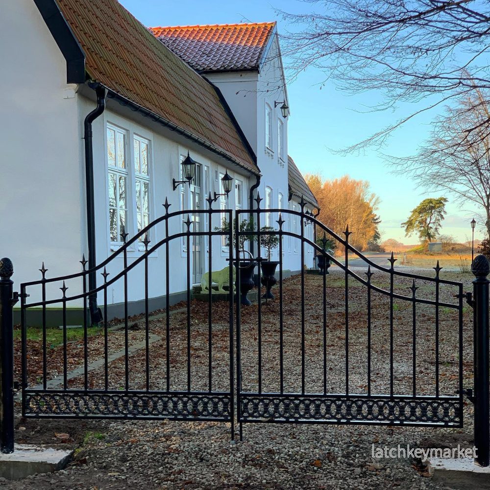 Smedstorp måttanpassad pargrind med stolpar - Bild 3