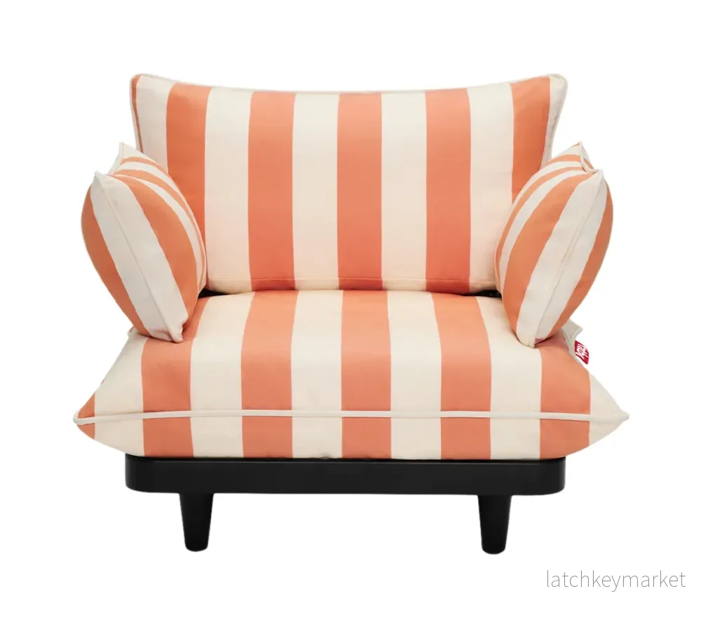 Paletti Lounge Chair