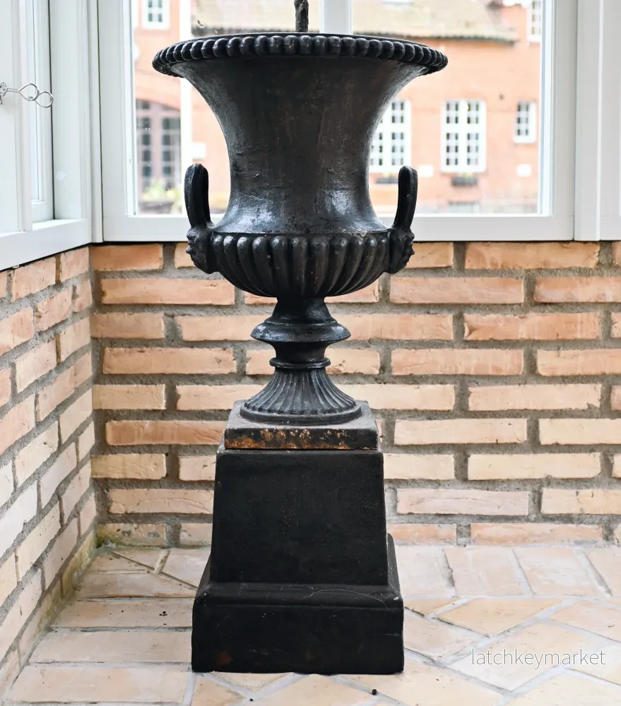 Dorchesterurna i gjutjärn - Bild 3