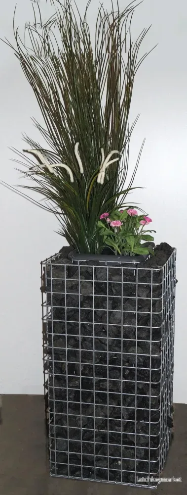 Blomsterpelare Höjd 82 cm Bas 42 x 42 cm MW 5 x 5 cm, varmförzinkad inkl. kruka - Bild 2