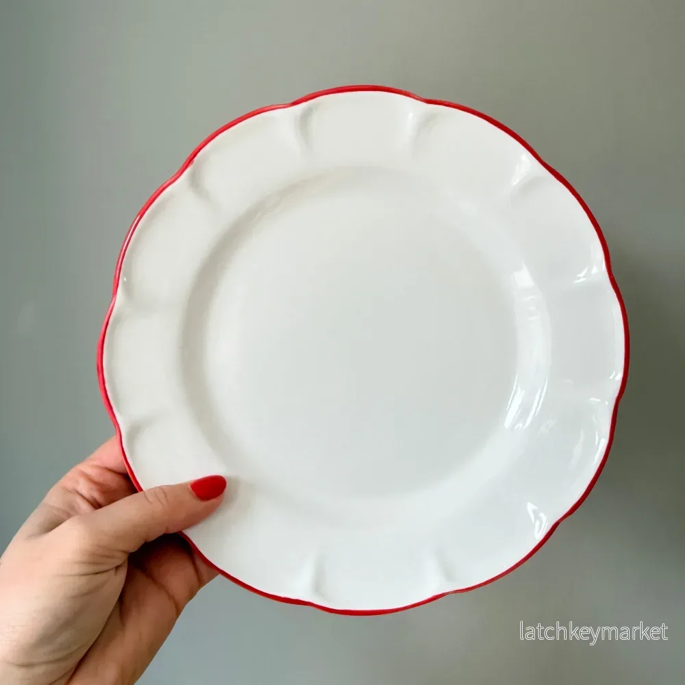 Little Plate Red Line Little Plate Red Line