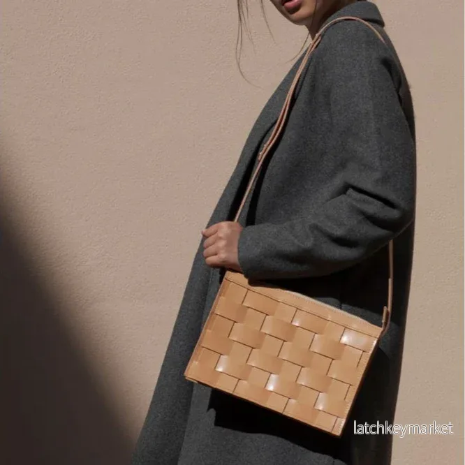 Näver Small Shoulder Bag Näver Small Shoulder Bag