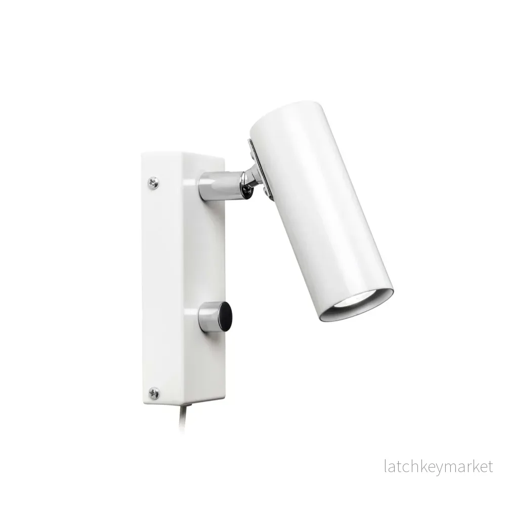 Puck Vägglampa