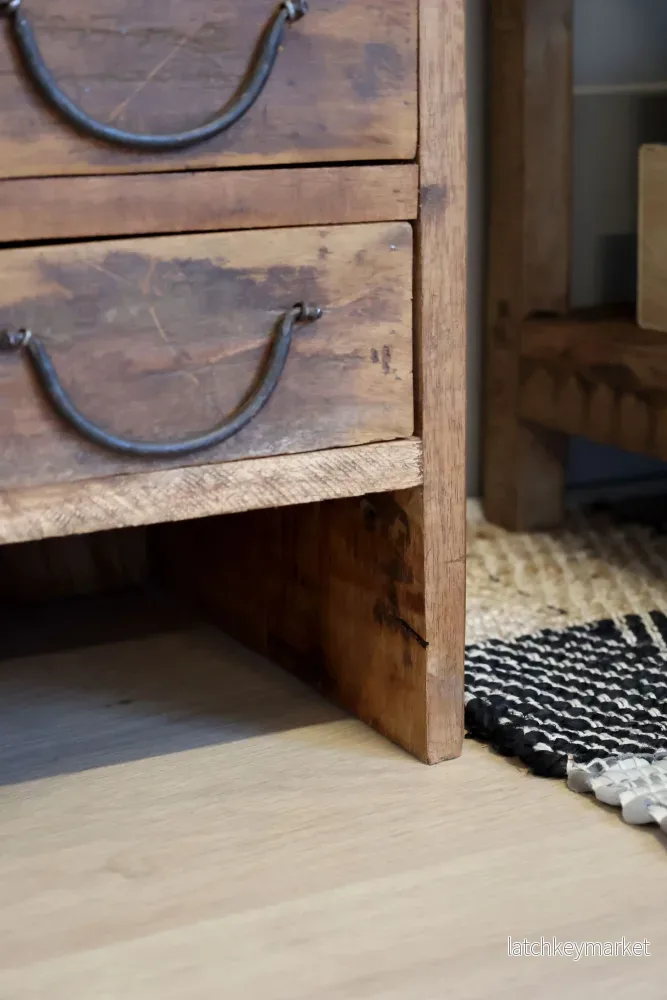 Chic Antique Återvunnet trä Byrå m. 8 lådor - Bild 2
