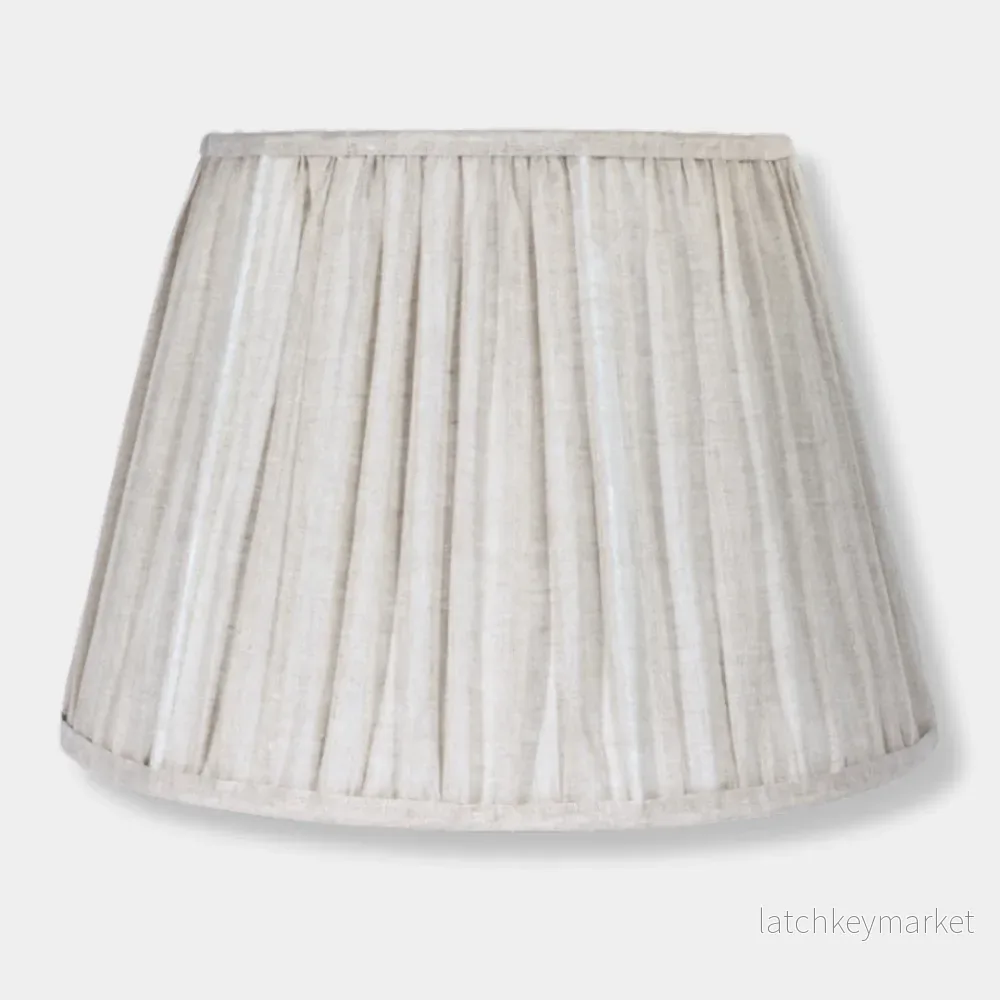 Bordslampskärm Karin Veckad Natur D40 cm Alde & Lind