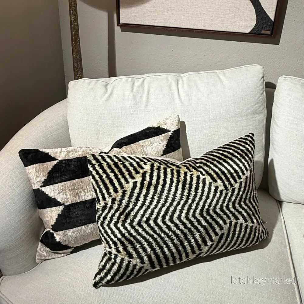 Kuddfodral silkessammet Les Ottomans Svart/Beige - Bild 2