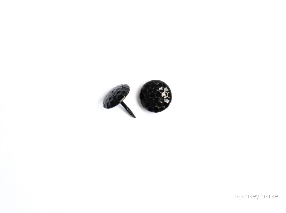 Möbelspik dekorspik hålhamrad black Ø 13 mm Möbelspik dekorspik hålhamrad black Ø 13 mm