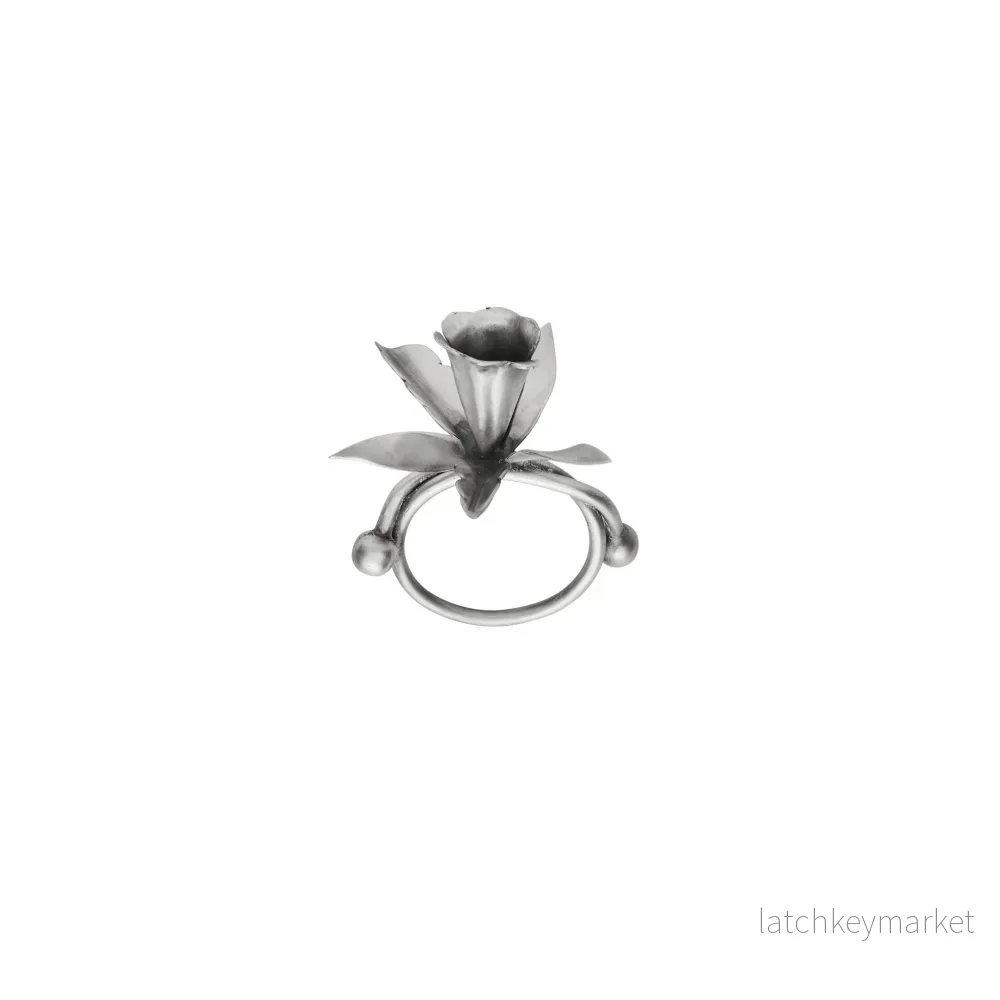 Philine servettring blomma 5×5 cm. Myr. Silver Philine servettring blomma 5×5 cm. Myr. Silver
