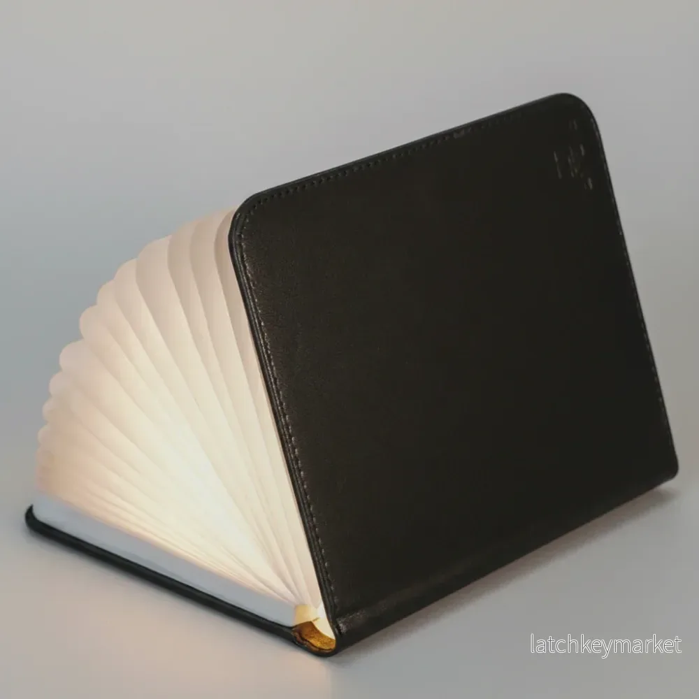 Smart boklampa Book Light Skinn – Small (två färger) Smart boklampa Book Light Skinn – Small (två färger)