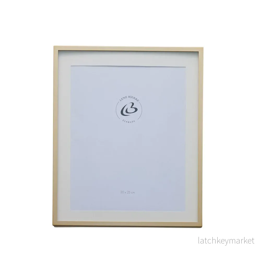 Austin bilderam H25XB20 cm. ljust guld Austin bilderam H25XB20 cm. ljust guld