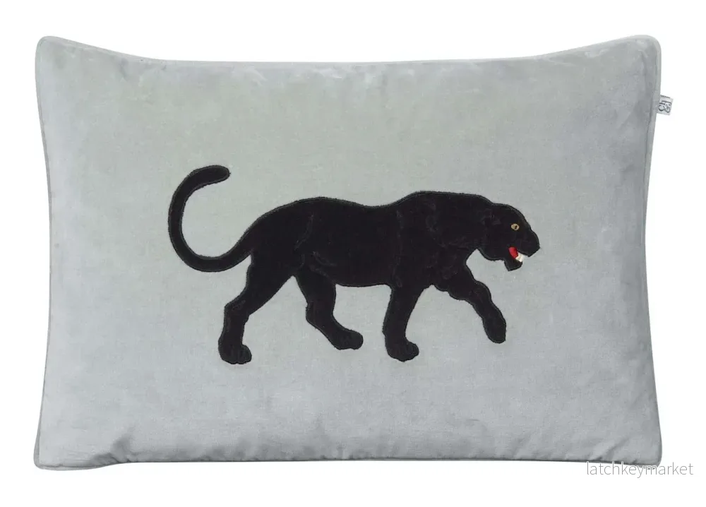 Panther Embroidered Velvet Cushion Cover 40x60 - Bild 2