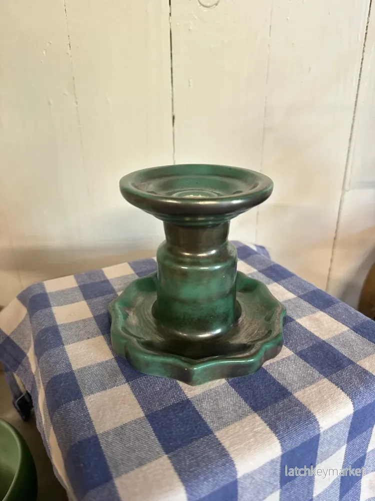 Grön ljusstake