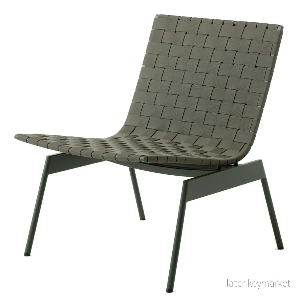 Ville AV44 Lounge Chair