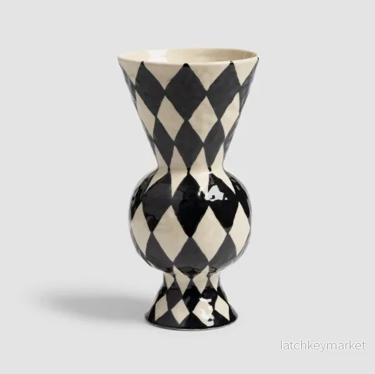 Vase Rhombic Black Vase Rhombic Black