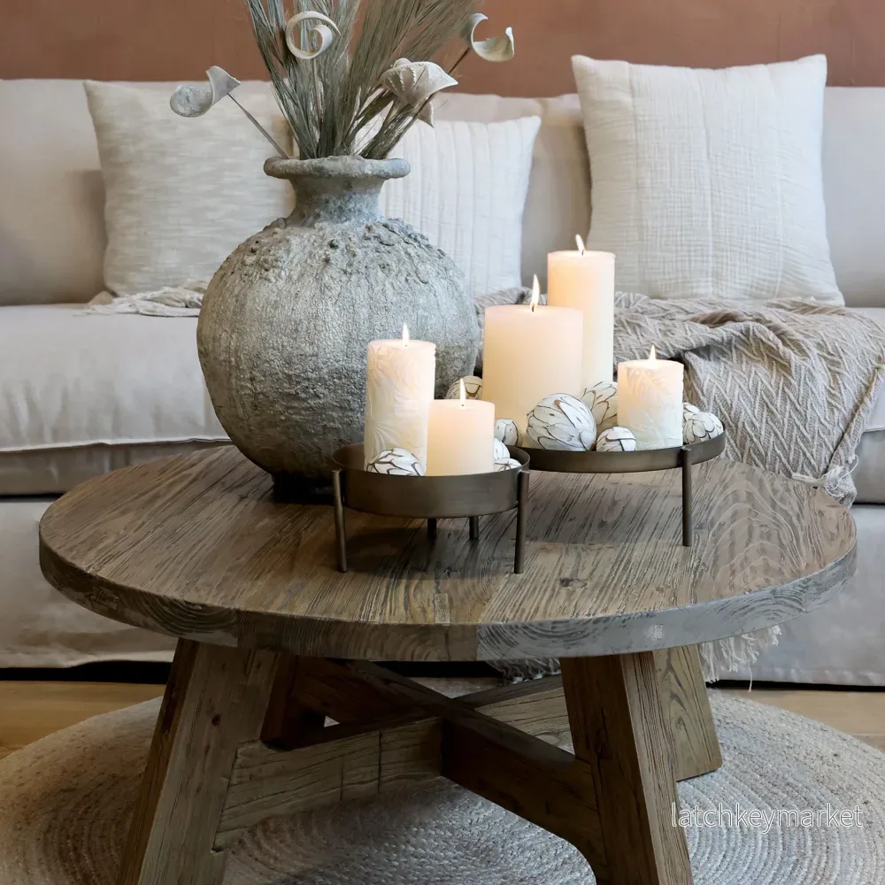 Chic Antique Soffbord H38/Ø90 cm I lager September 2026 Chic Antique Soffbord H38/Ø90 cm I lager September 2026