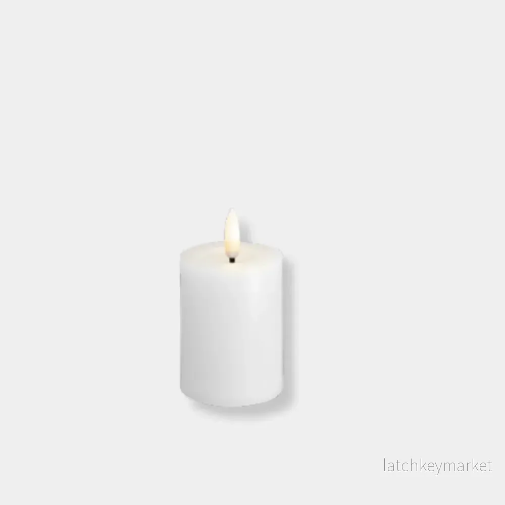 Blockljus LED Classic White (4.9 x 7.5 cm) Blockljus LED Classic White (4.9 x 7.5 cm)