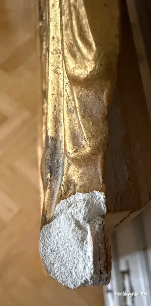 Antikinspirerad dekorativ spegel - Bild 2