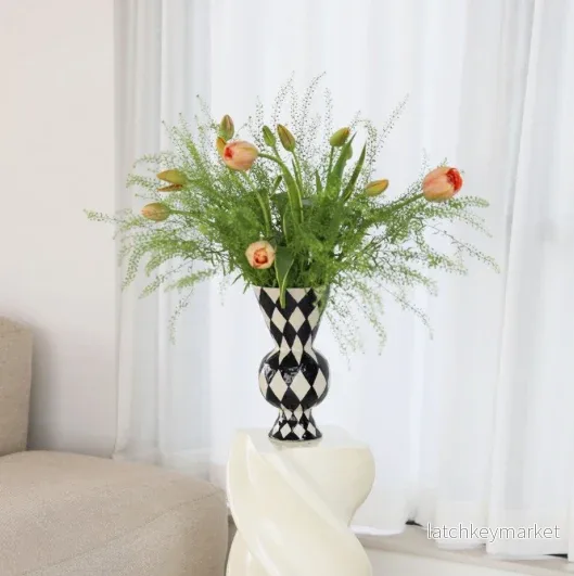 Vase Rhombic Black - Bild 2