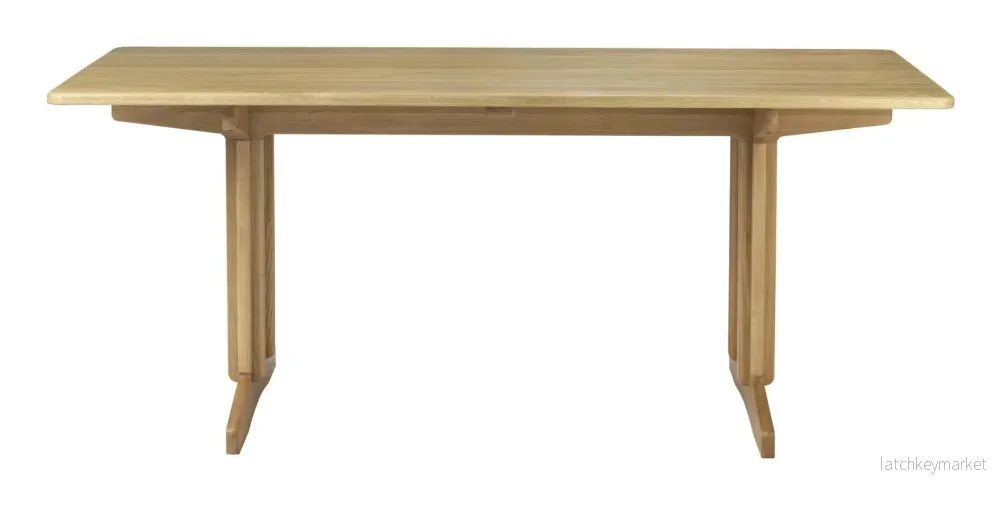 C64 Shaker Dining Table