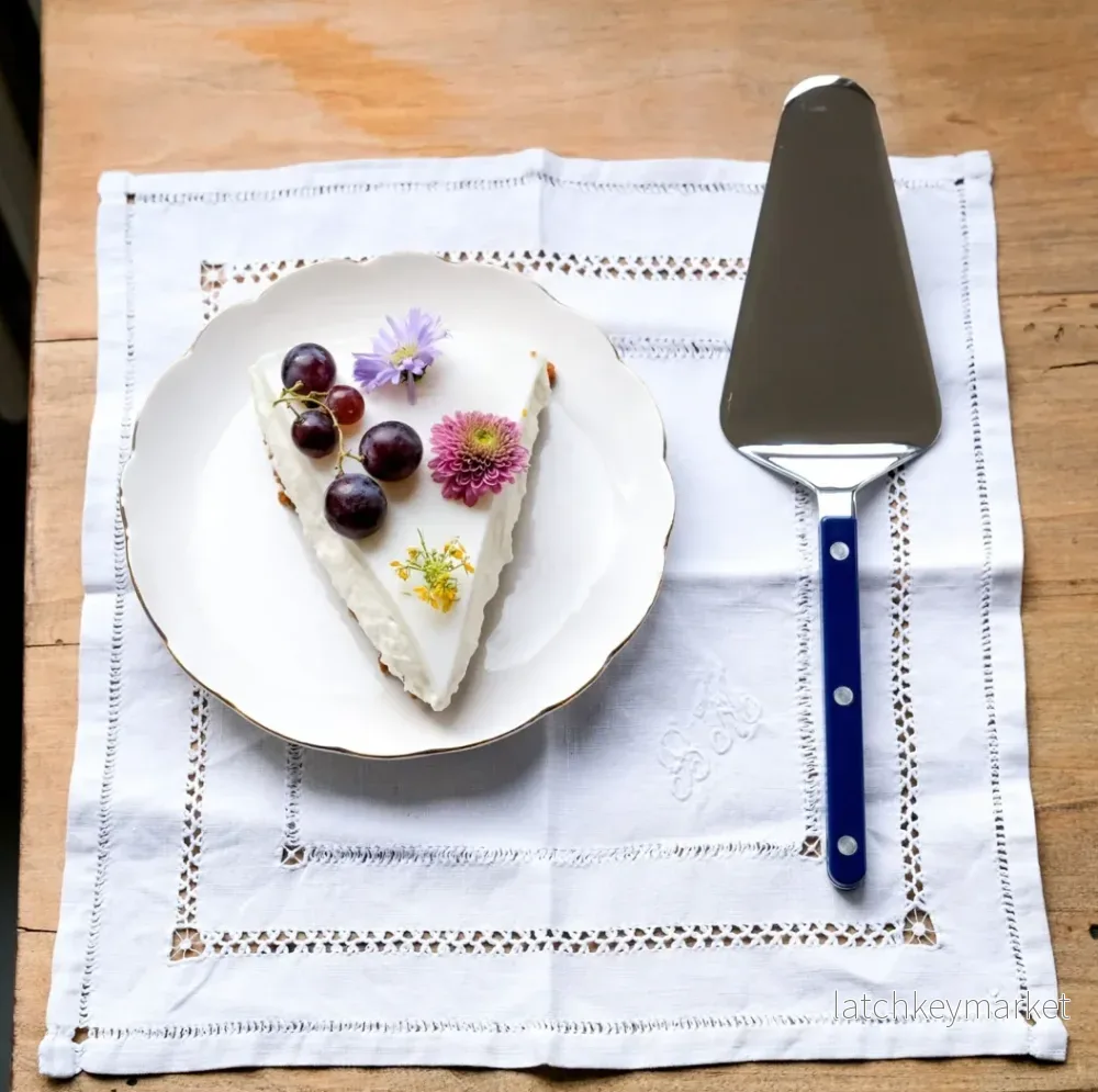 Sabre Paris Tart Server Navy Blue