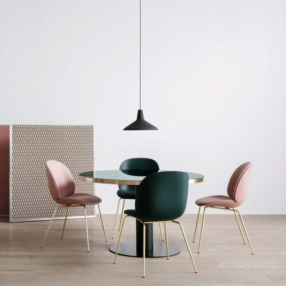 Beetle Chair Fully Upholstered Brass Semi Matt Base - Bild 3