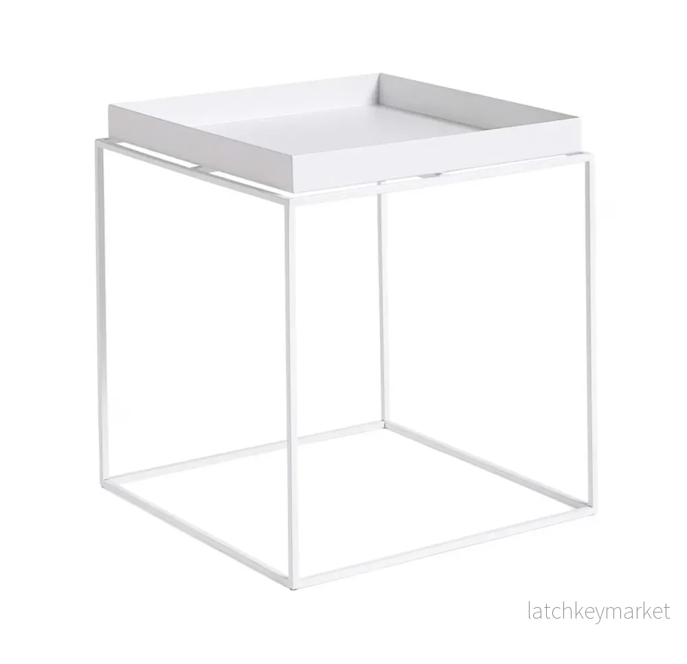 Tray Table M