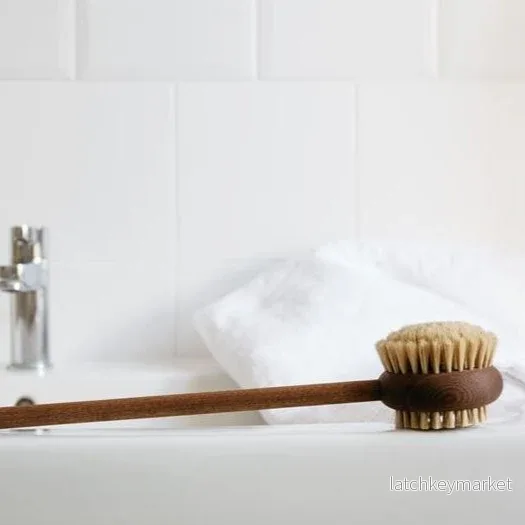 Ryggborste Askträ