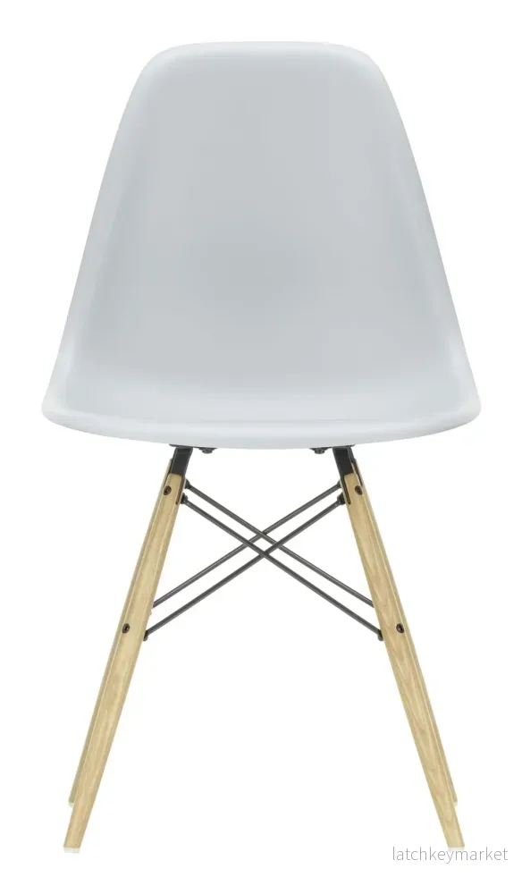 Eames Plastic Side Chair RE DSW - Ash Honey Tone