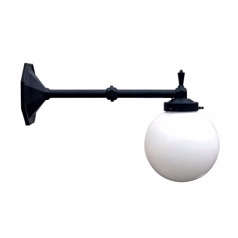 Herrgårdslampa Med Glob 250 Herrgårdslampa Med Glob 250