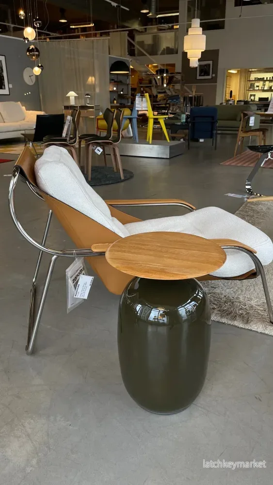 Gloster Blow table