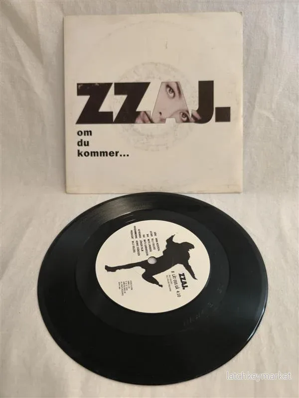 IZAIL – Om du kommer Låt oss gå 7″ Singel IZAIL – Om du kommer Låt oss gå 7″ Singel