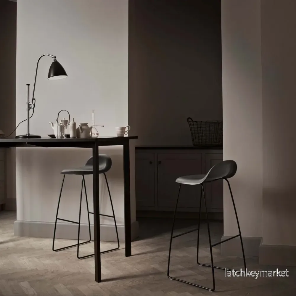 BL1 Table - Bild 3