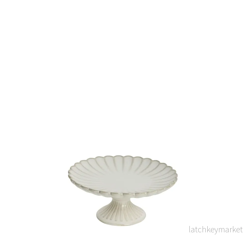 Camille tårtfat 15,5×15,5 cm. Off White Camille tårtfat 15,5×15,5 cm. Off White