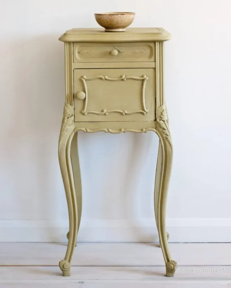 Annie Sloan Chalk paint - Versailles