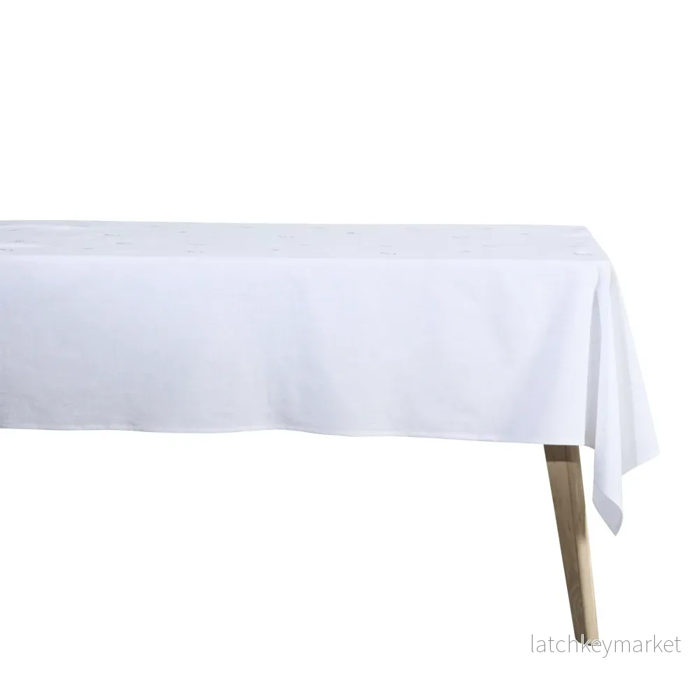 Nerina bordsduk broderad 280×140 cm. Vit Nerina bordsduk broderad 280×140 cm. Vit