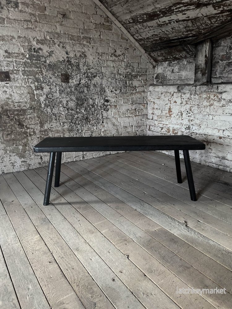 Svart Bänk, Lång (Endast i butik) - Bild 2