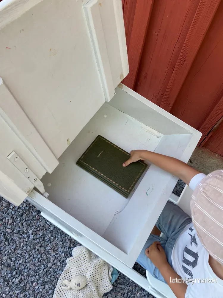 Finaste skolbänken med rundad rygg - Bild 3