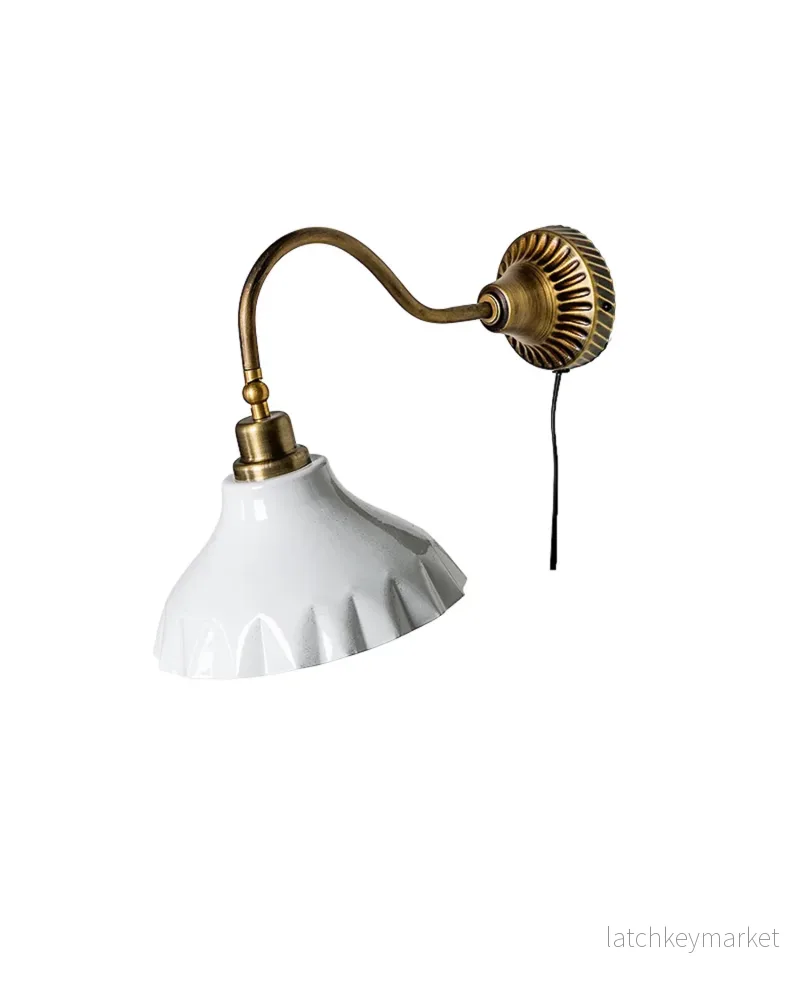 Vägglampa Lorens 27 cm Vit Vägglampa Lorens 27 cm Vit